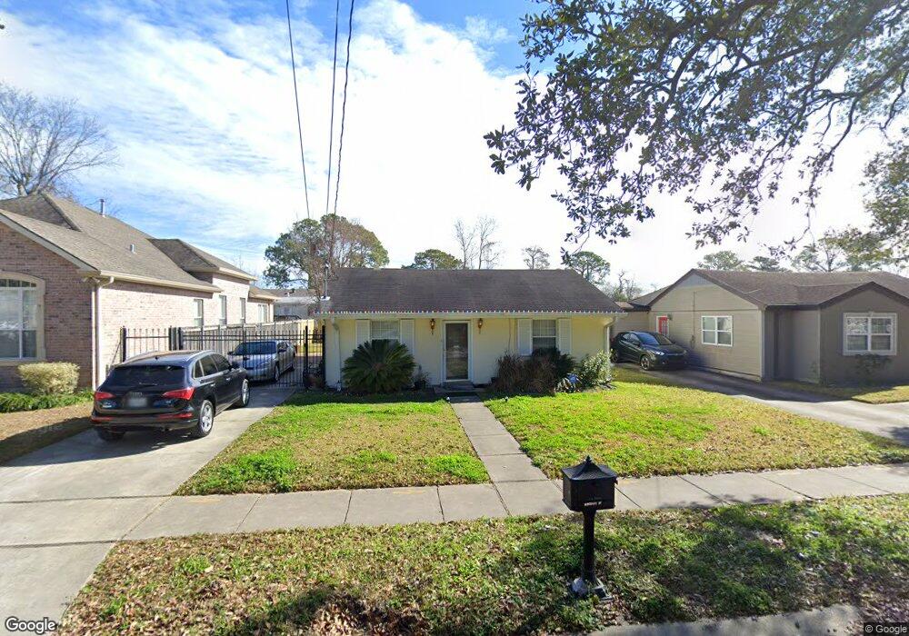 4855 Montegut Dr, New Orleans, LA 70126 - photo 1