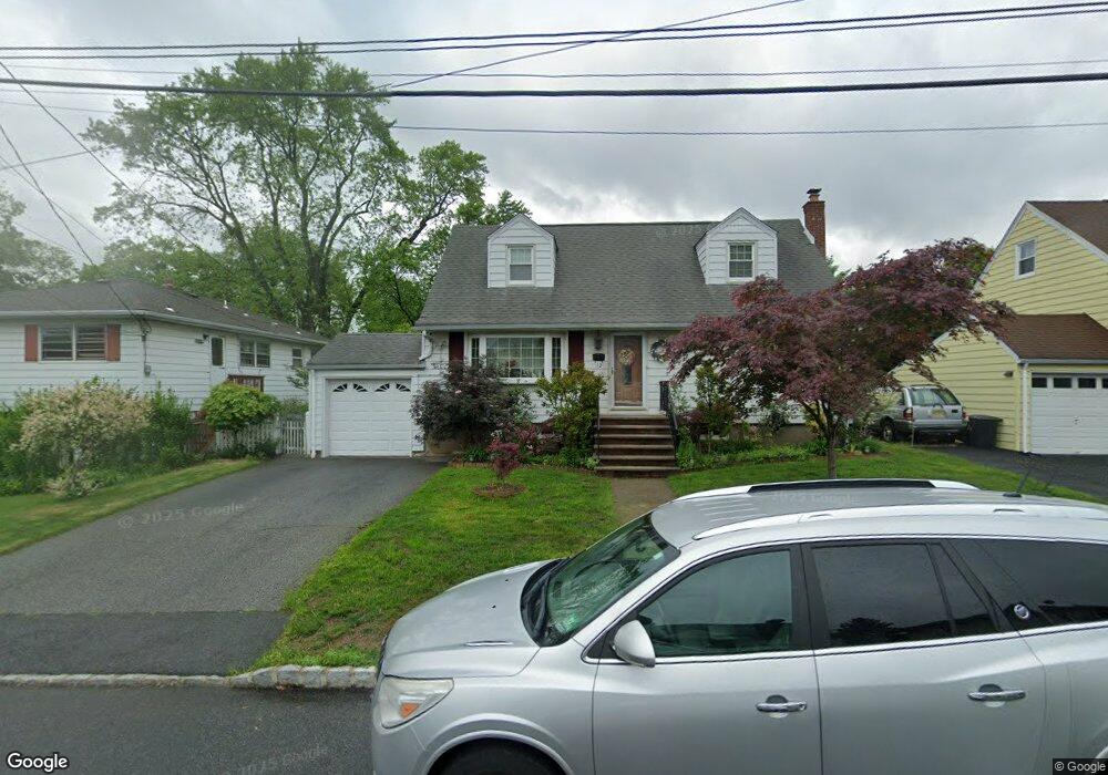 12 Micklejohn Ave, Little Falls, NJ 07424 - photo 1