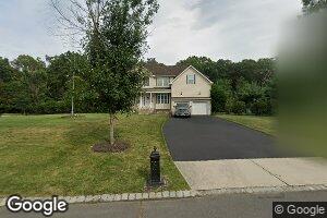 5 Kate Ct, Cookstown, NJ 08511