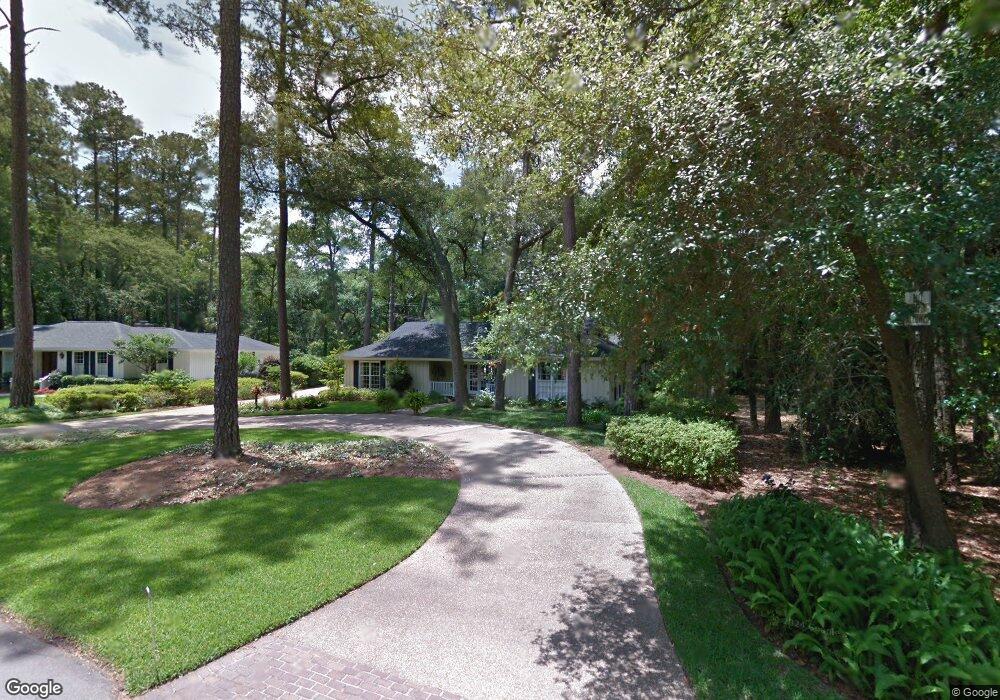 213 Commodore Dr, Savannah, GA 31410 - photo 1