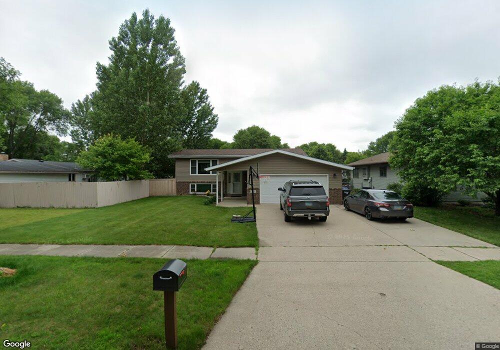 3508 1st St N, Fargo, ND 58102 - photo 1
