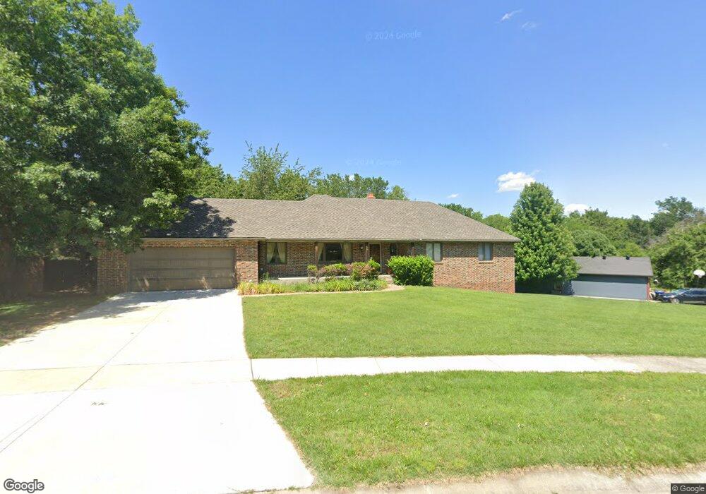 2308 SW 34th St, Topeka, KS 66611 - photo 1