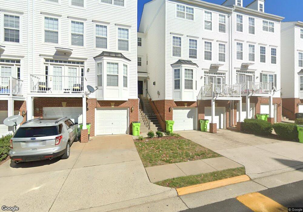 13524 Davinci Ln unit 58, Herndon, VA 20171 - photo 1