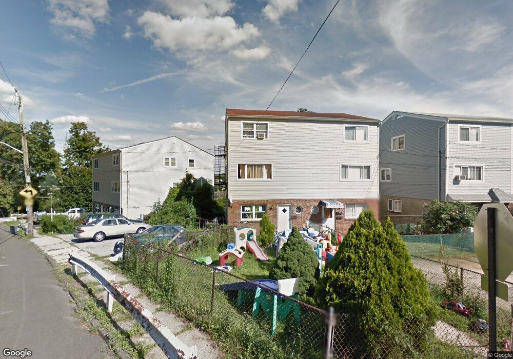 54 Frederic St, Yonkers, NY 10703 - photo 1