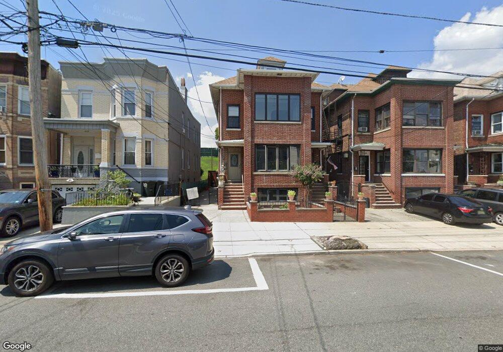 453 Gregory Ave, Weehawken, NJ 07086 - photo 1