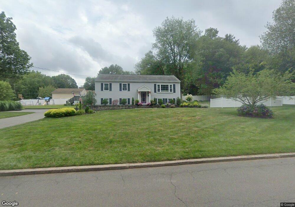 22 Fawn Dr, Wallingford, CT 06492 - photo 1