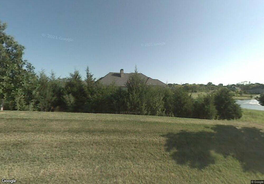 4101 SW Post Oak Dr, Topeka, KS 66610 - photo 1