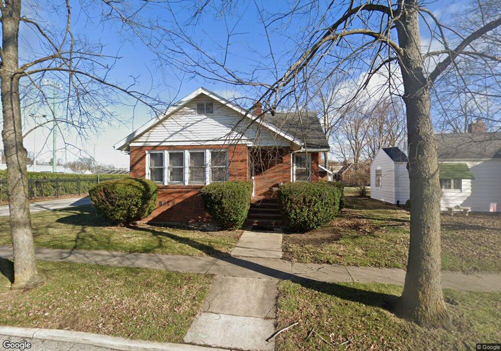 230 Stadium Dr, Findlay, OH 45840 - photo 1