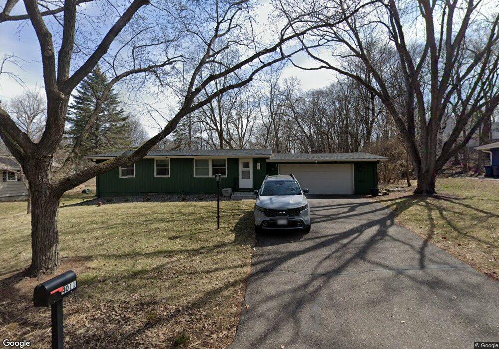 4011 Skyview Rd, Minnetonka, MN 55345 - photo 1