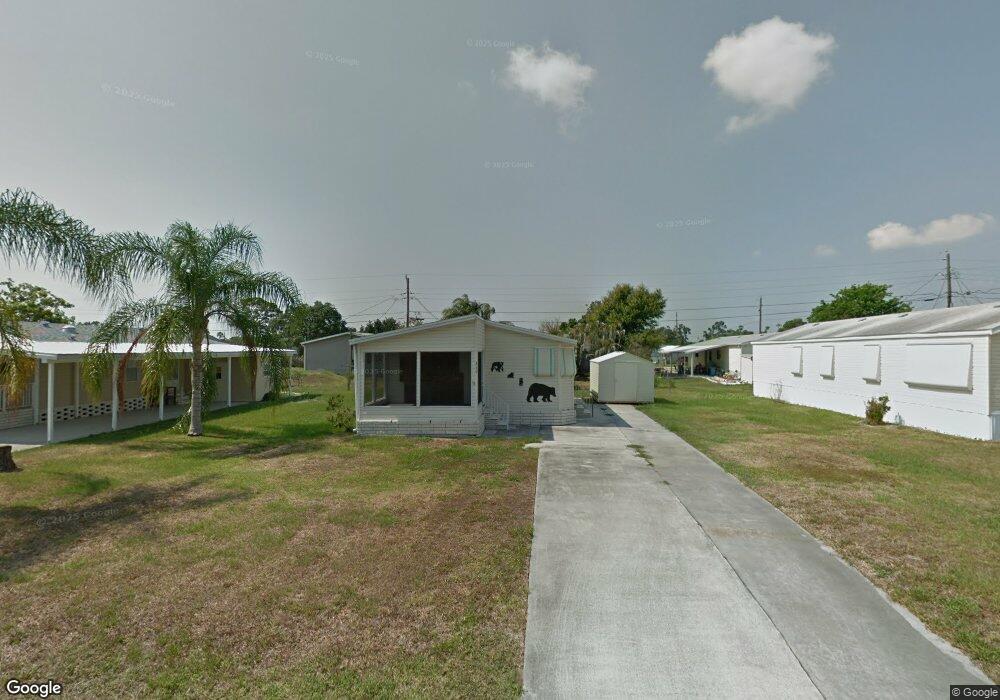 319 Pineapple St, Sebastian, FL 32958 - photo 1