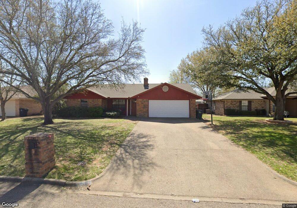 1207 Princeton Place, Cleburne, TX 76033 - photo 1