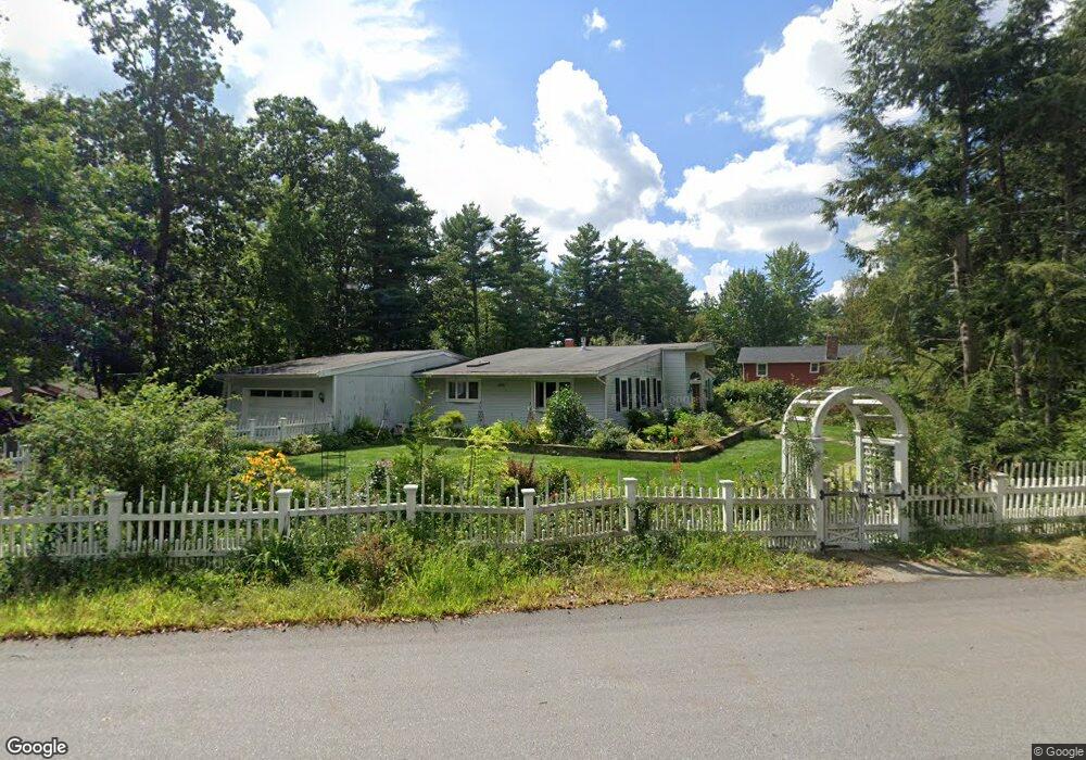 3 Shakespeare Rd, Nashua, NH 03062 - photo 1