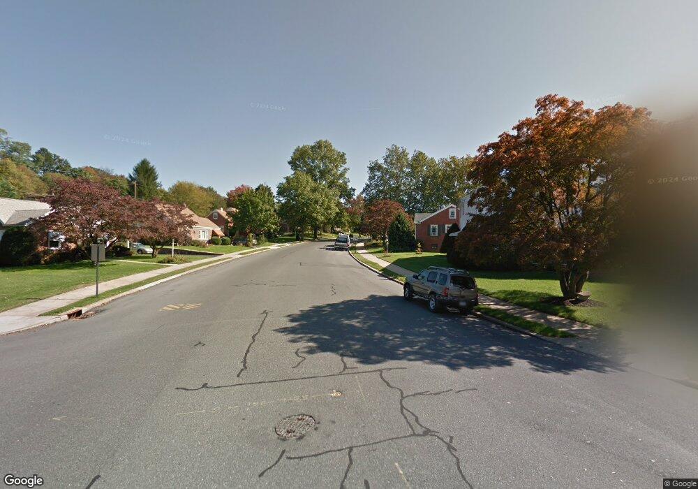 713 N Waverly St, Reading, PA 19607 - photo 1