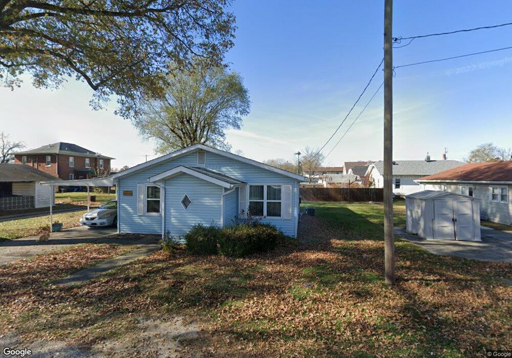 207 N Walnut St, Effingham, IL 62401 - photo 1