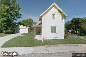 401 S Warrington St, Cecil, WI 54111