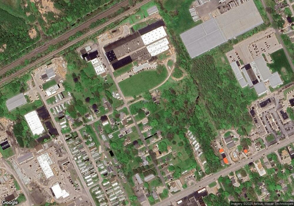 2301 Loveland Ave, Erie, PA 16506 - photo 1