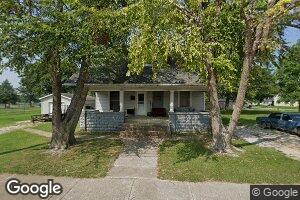 906 S Main St, Bicknell, IN 47512