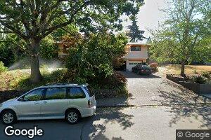 2855 University St, Eugene, OR 97403