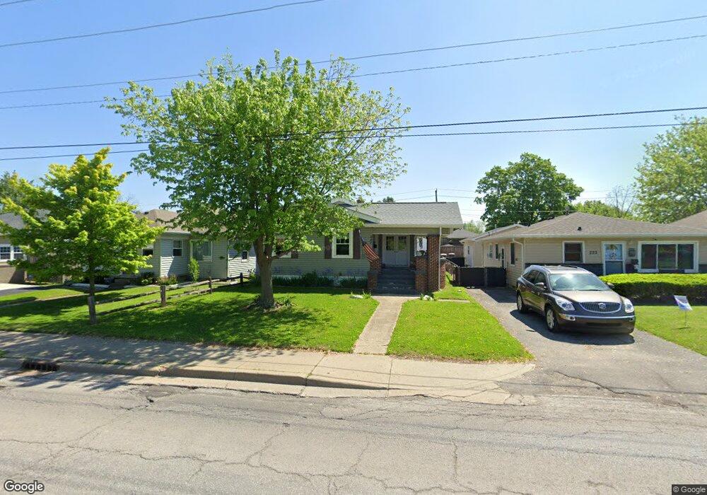 227 N 17th Ave, Beech Grove, IN 46107 - photo 1