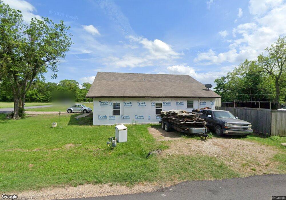 301 S Boyce Dr, Ennis, TX 75119 - photo 1