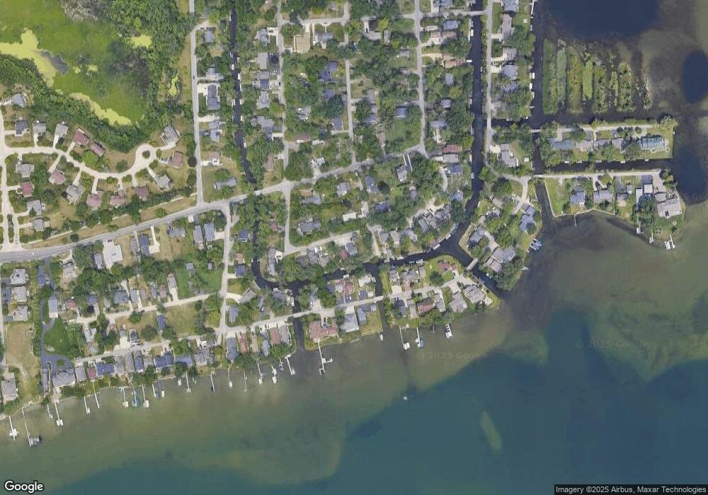 4747 Mapleview Ave, West Bloomfield, MI 48324 - photo 1