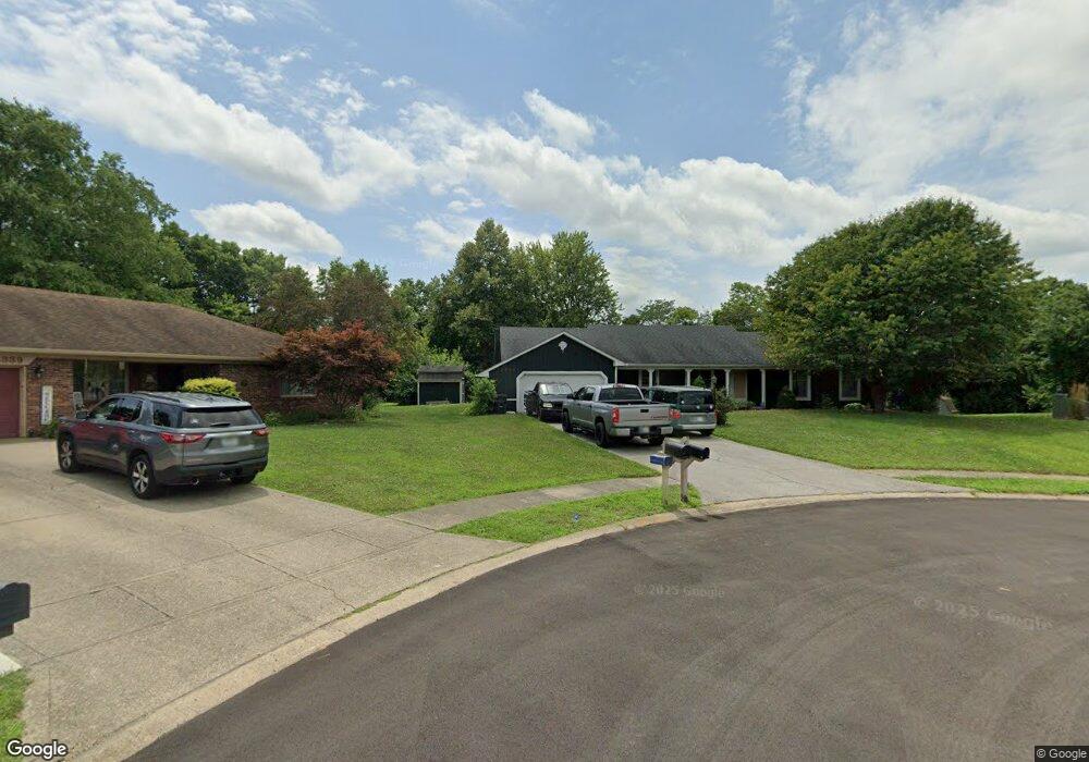 1350 Guenevere Ct, Franklin, IN 46131 - photo 1