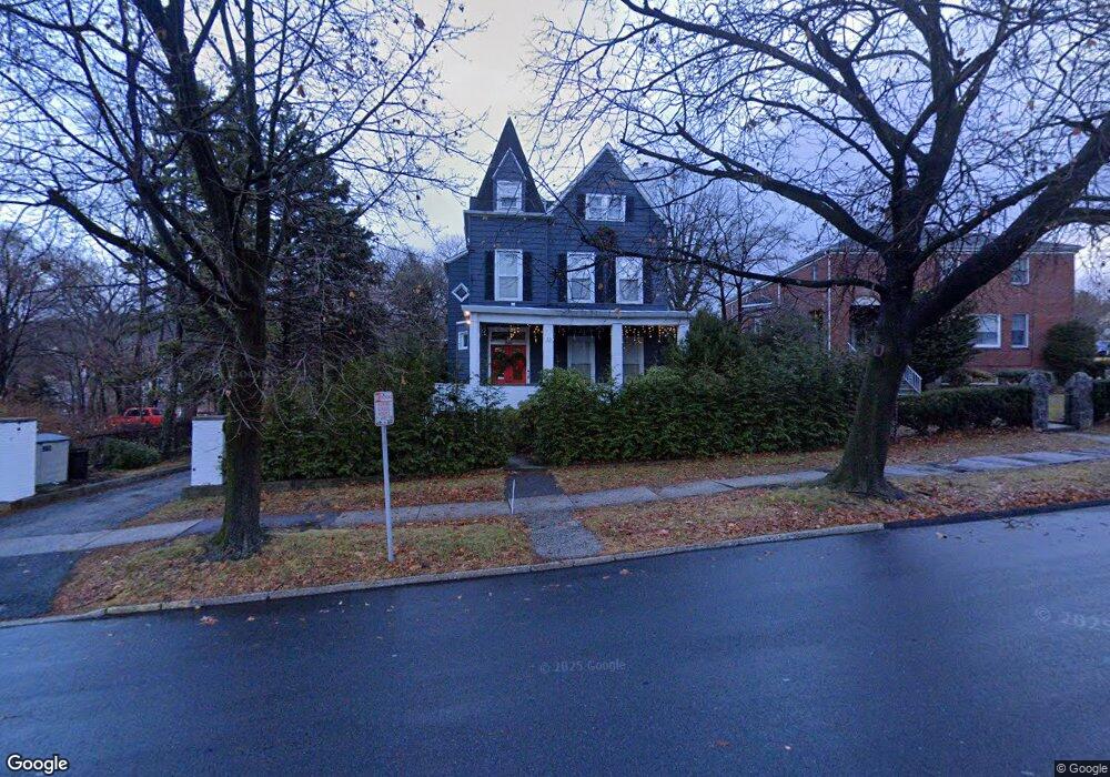 25 Farragut Ave unit 2, Hastings On Hudson, NY 10706 - photo 1