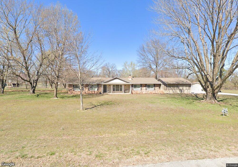 284 Oak Hills Dr, Tontitown, AR 72762 - photo 1