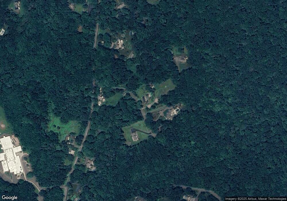 3 Bentagrass Ln, Newtown, CT 06470 - photo 1