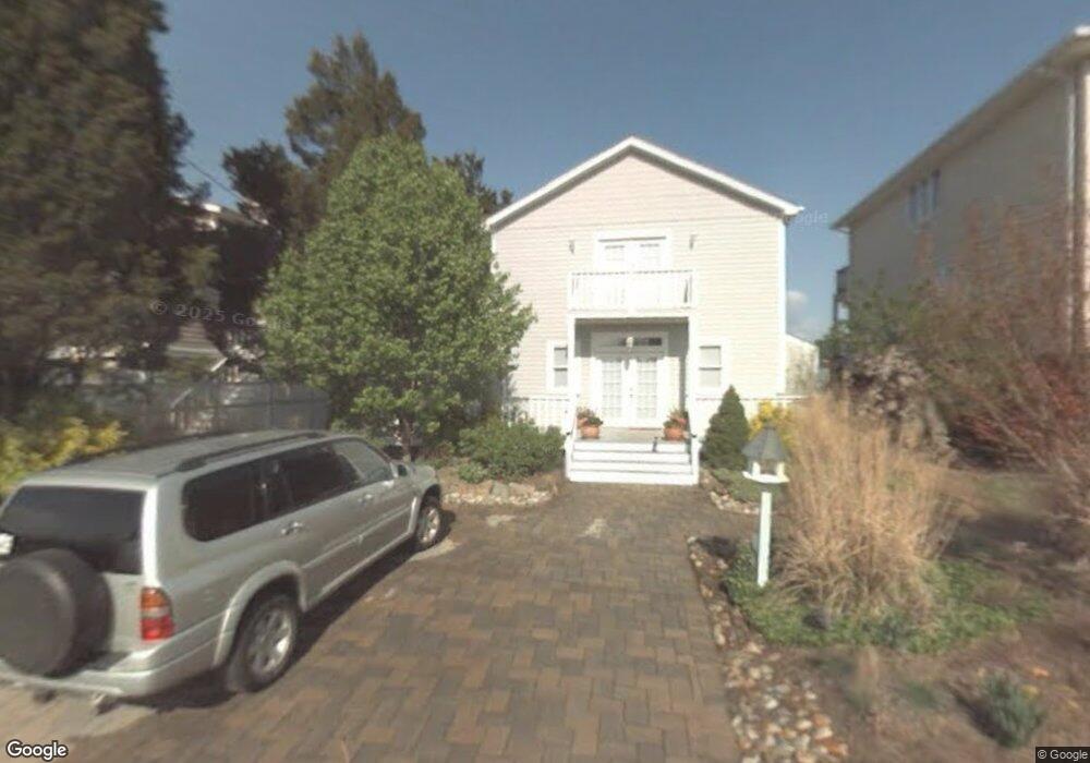 3303 Shore Dr, Annapolis, MD 21403 - photo 1