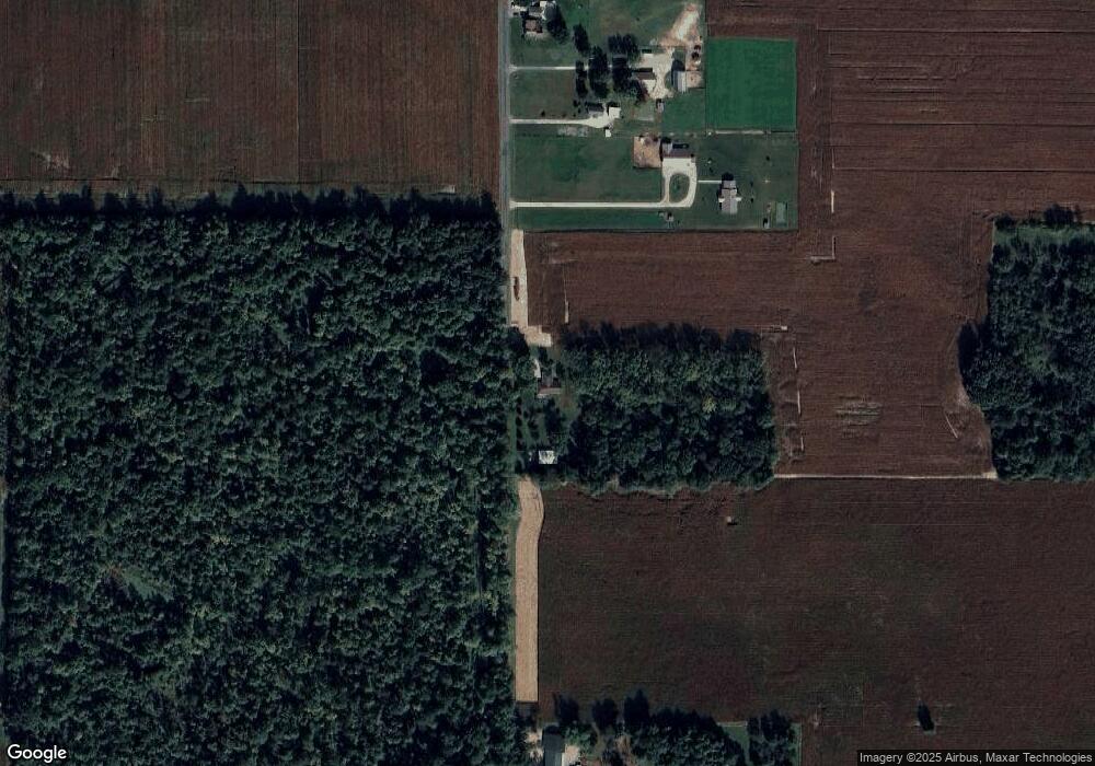 69826 W Ash Rd, Nappanee, IN 46550 - photo 1