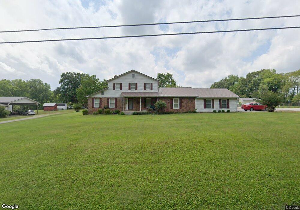 320 Country Club Dr, Manchester, TN 37355 - photo 1