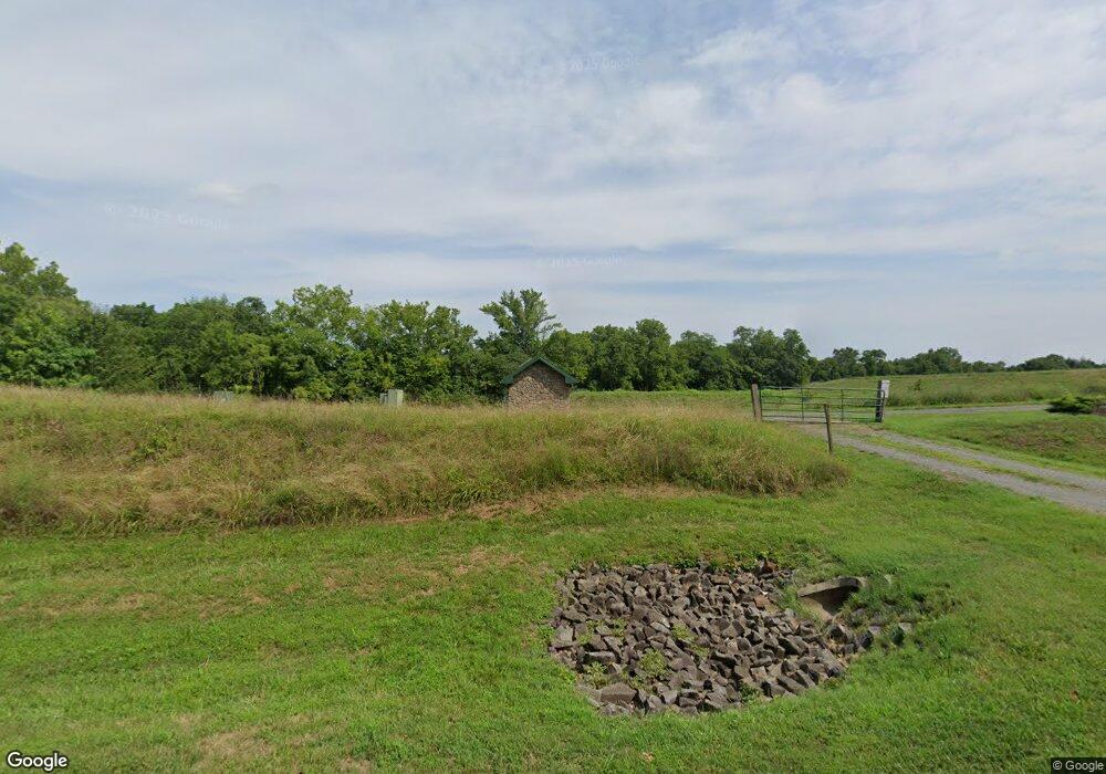 6709 Kennedy Rd, Warrenton, VA 20187 - photo 1