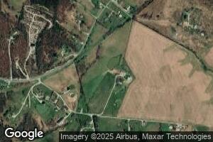 210 A Mills Ln, Loretto, KY 40037