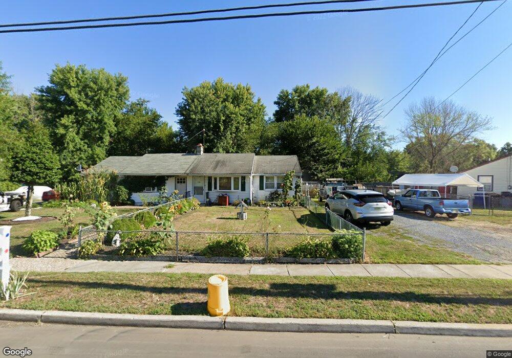 1004 Pemberton Browns Mills Rd, Pemberton, NJ 08068 - photo 1