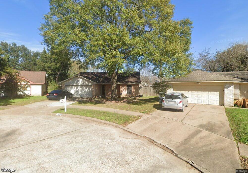 7626 Millbrae Ln, Houston, TX 77041 - photo 1