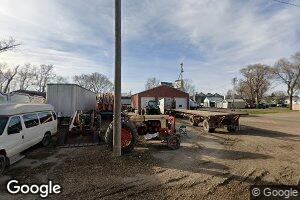 103 N 5th Ave, Woonsocket, SD 57385