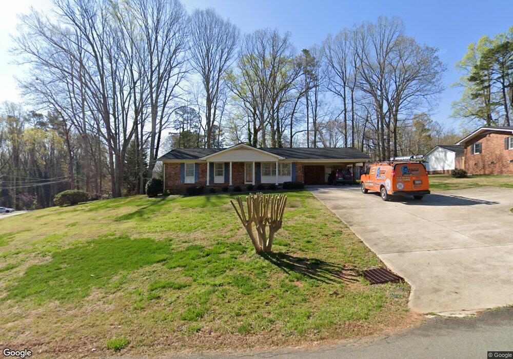 403 W 10th St, Siler City, NC 27344 - photo 1