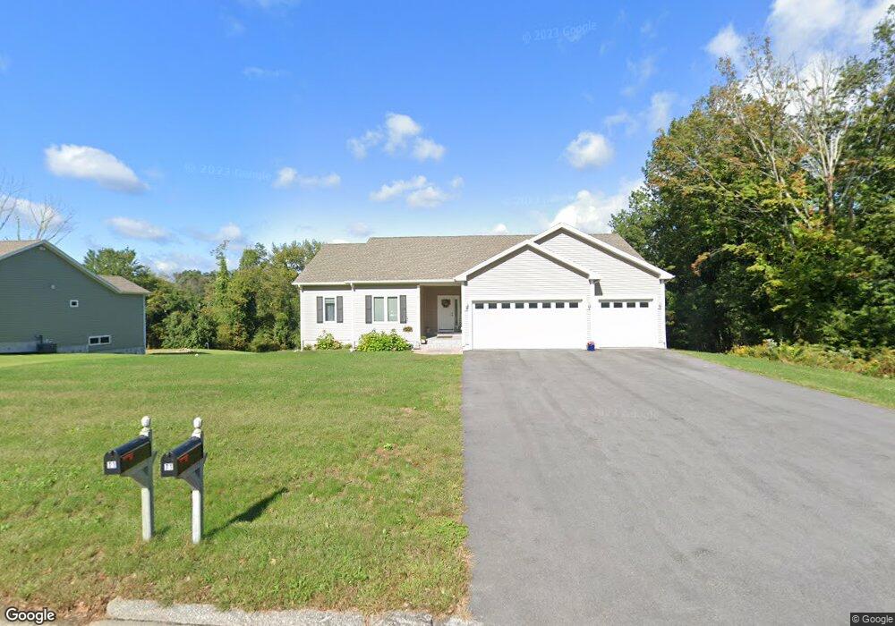 71 Dudley Oxford Rd, Dudley, MA 01571 - photo 1