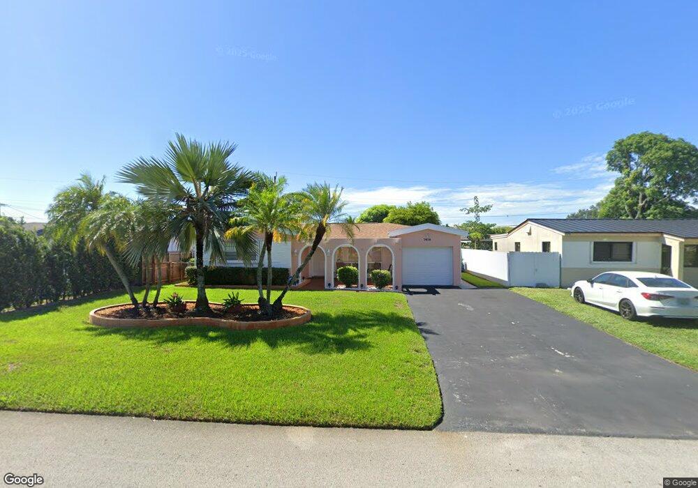 7618 Juniper St, Miramar, FL 33023 - photo 1