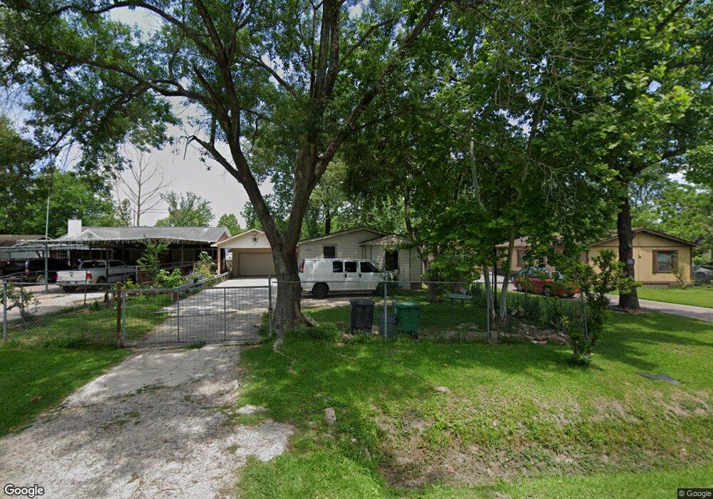 9922 Edgeworth St, Houston, TX 77093 - photo 1