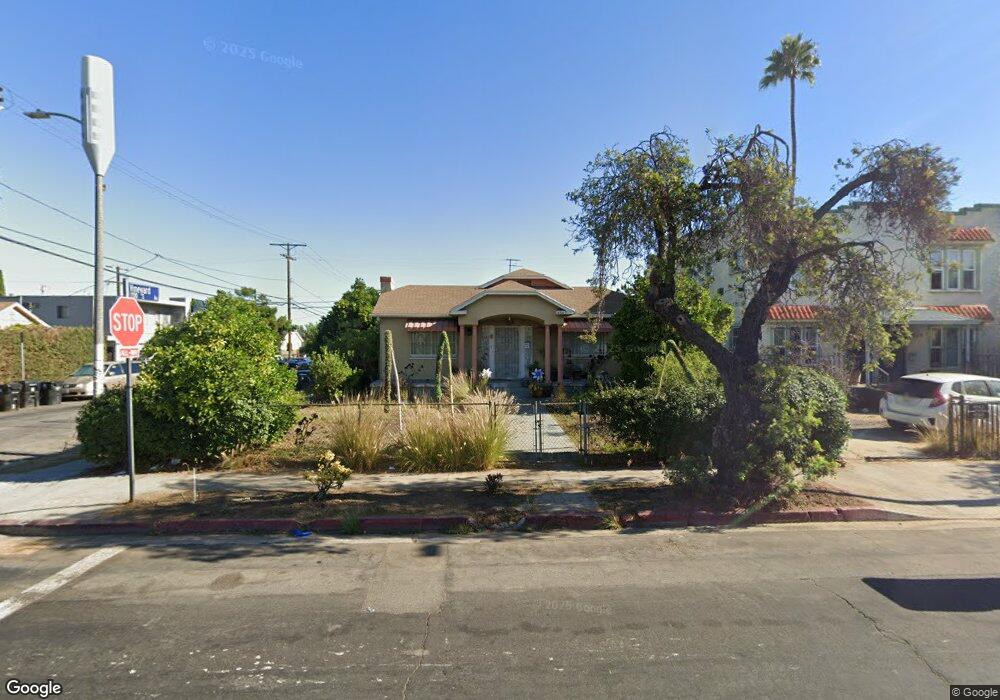 4567 Saturn St, Los Angeles, CA 90019 - photo 1