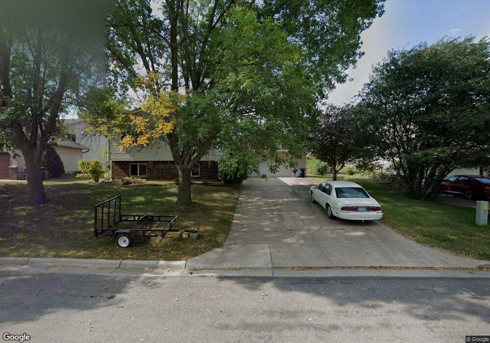 1827 Ashland Rd, New Ulm, MN 56073 - photo 1