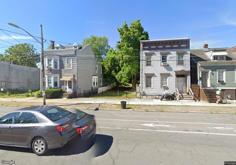 530 Clinton Ave, Albany, NY 12206 - photo 1