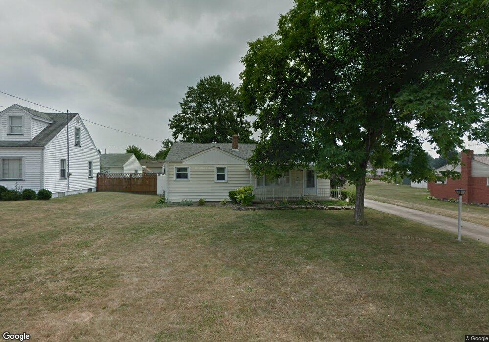 270 Overlook Blvd, Struthers, OH 44471 - photo 1