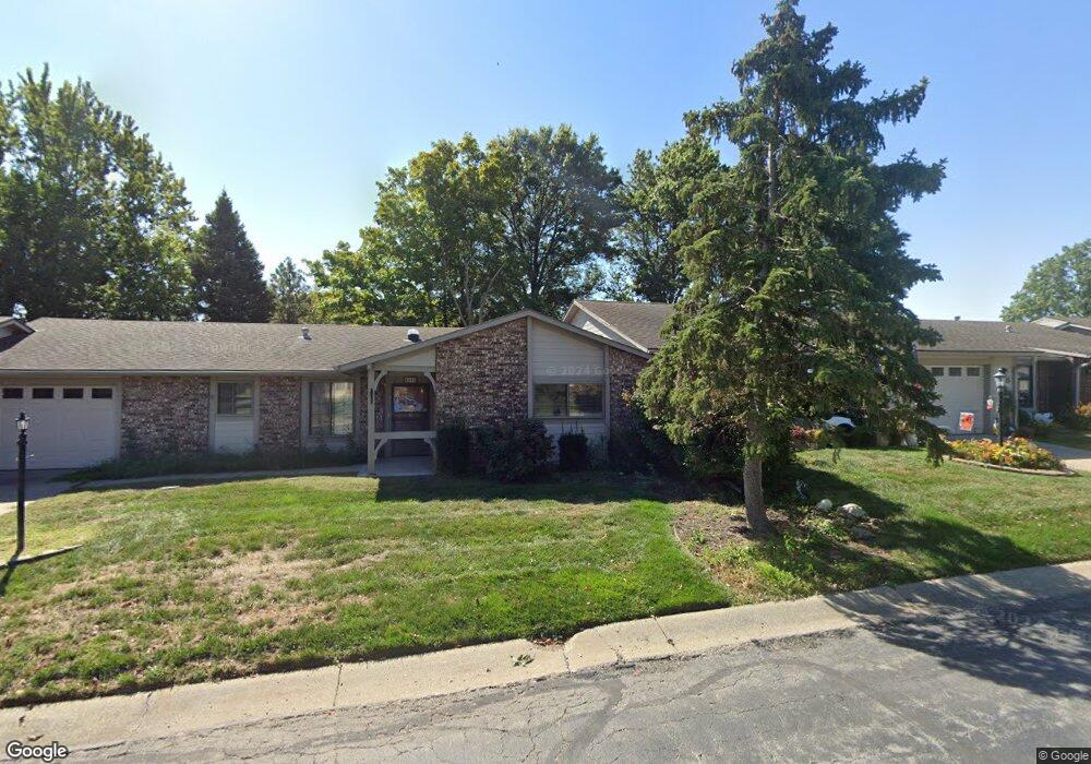 1415 W Stone Blvd, Raymore, MO 64083 - photo 1