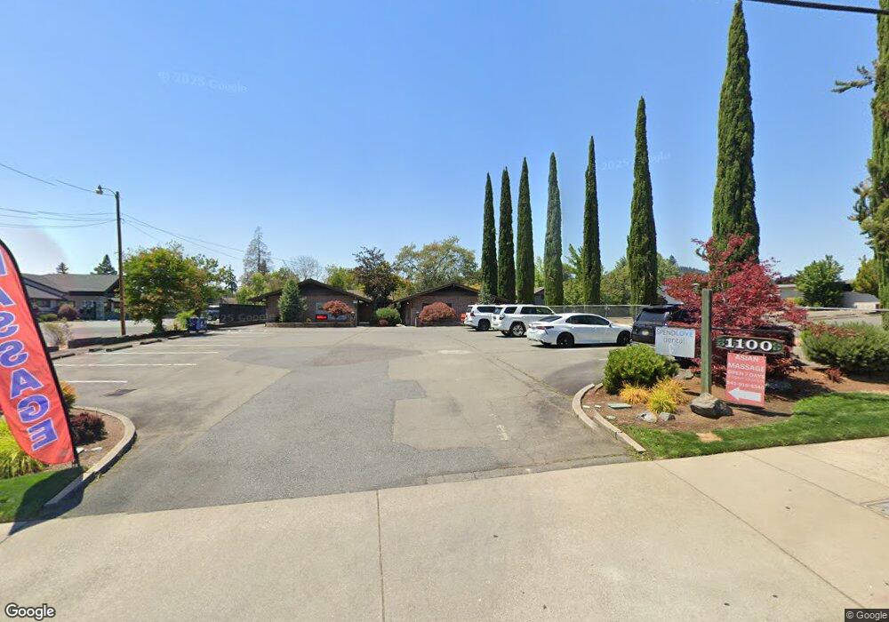 1100 NE 7th St unit C, Grants Pass, OR 97526 - photo 1