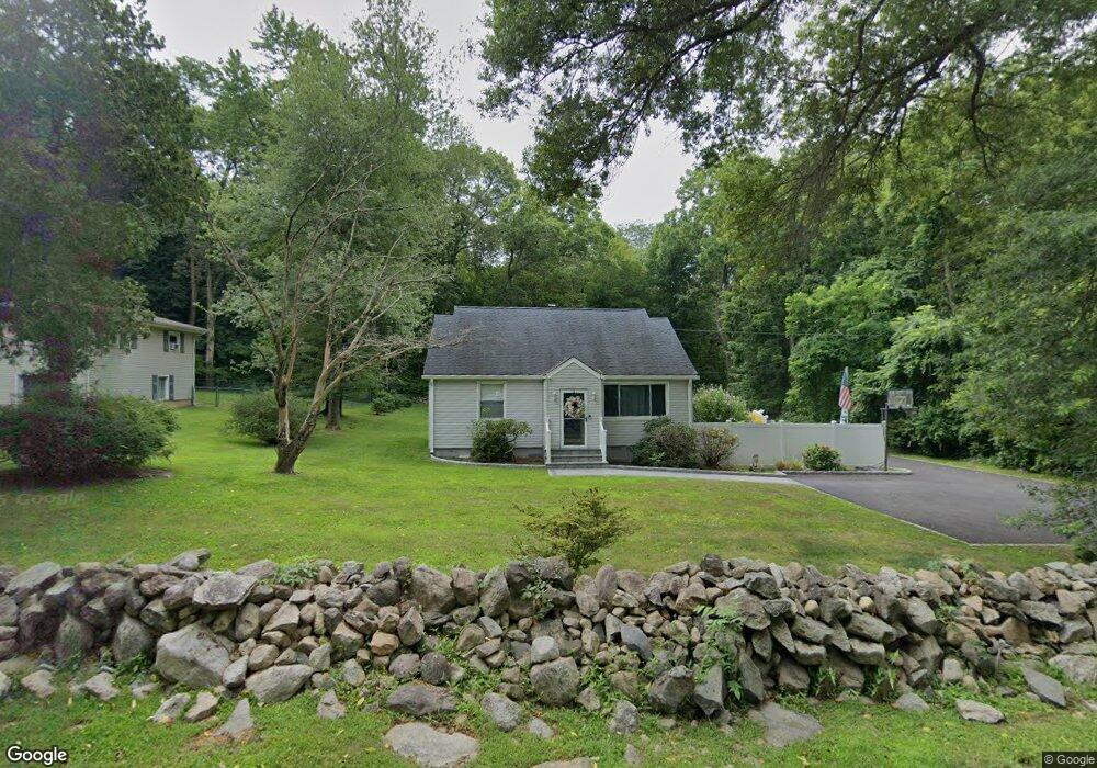 1633 Strawberry Rd, Mohegan Lake, NY 10547 - photo 1