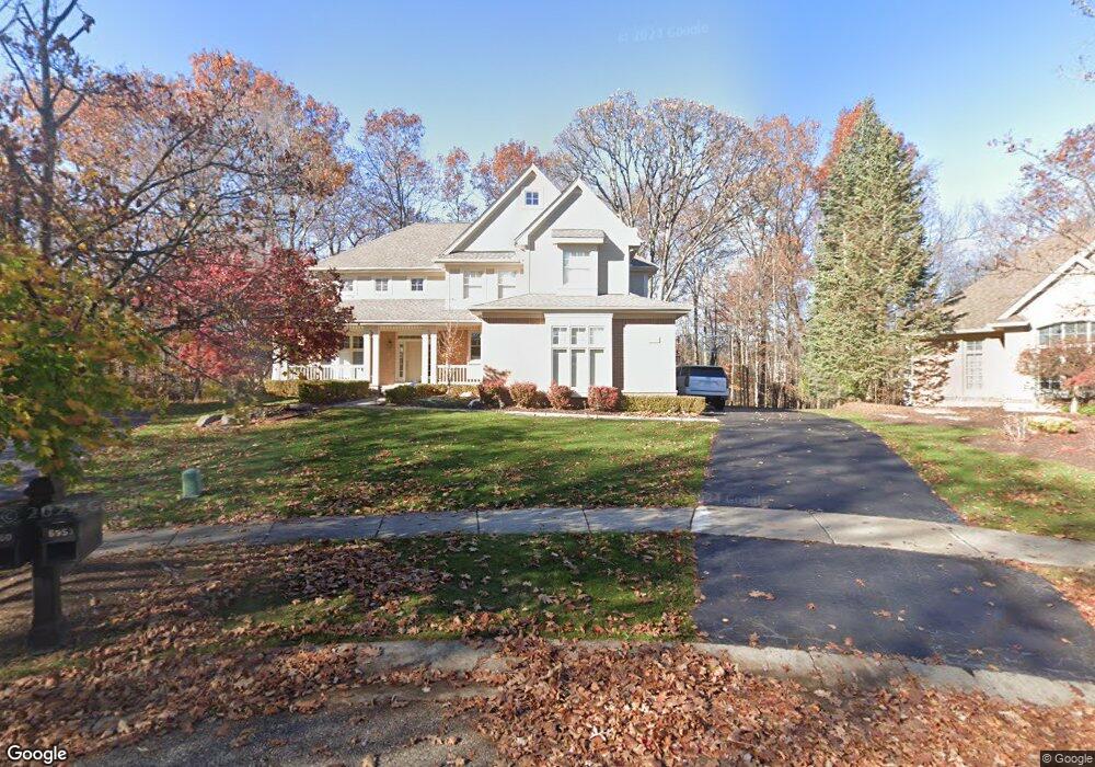 6953 Merrick Ct, West Bloomfield, MI 48322 - photo 1