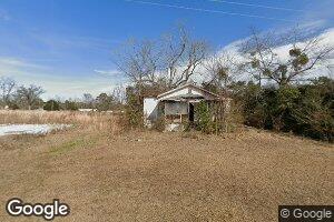 112 Railroad Ave, Tarrytown, GA 30470